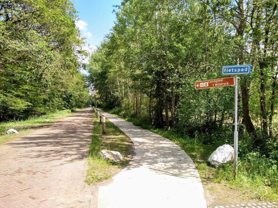 Chalet De Eekhoorn Diever Eksteriør billede